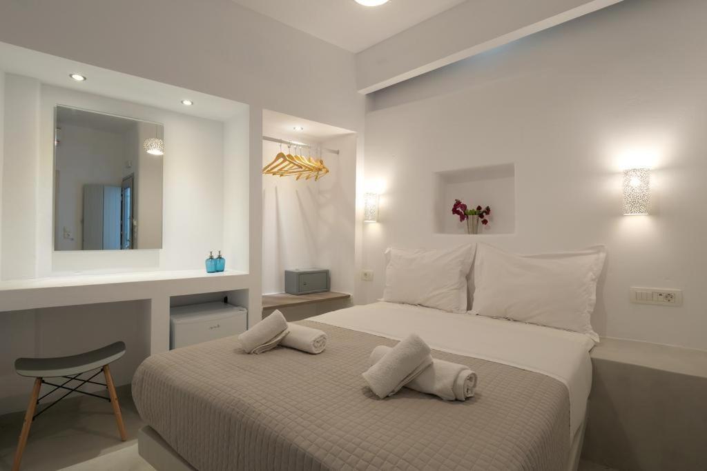 Fira Center Freedom Rooms Exterior foto